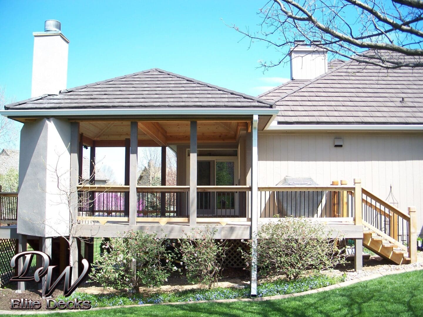 Screened Porch located in Overland Park, Kansas