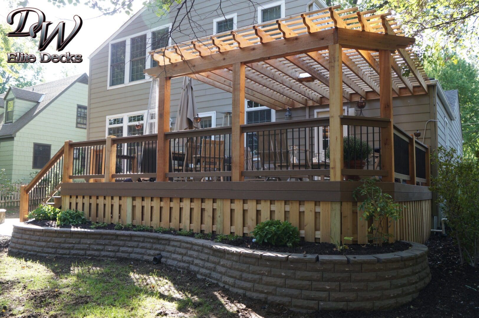 Composite Deck located in Kansas City