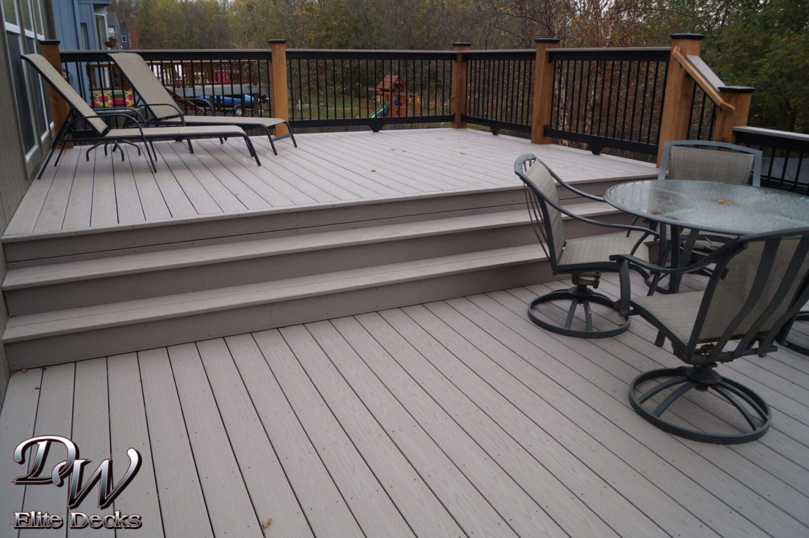 Composite Deck located in Olathe, Kansas