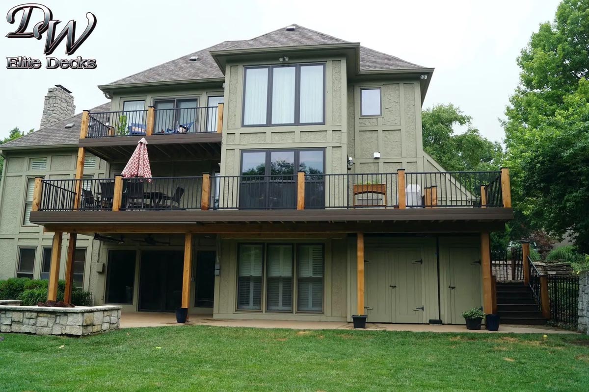 Composite Decks in Leawood